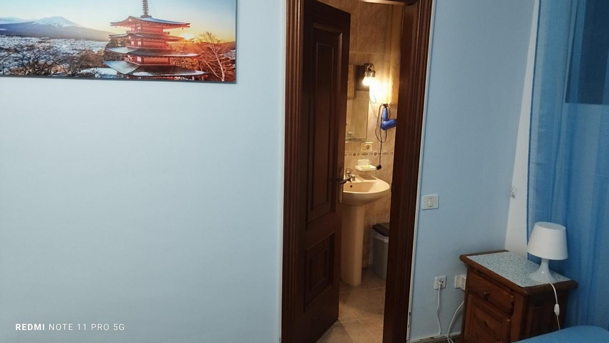Los Cristianos Centro, Room With A Private Bathroom In Shared Apartment Arona  Esterno foto